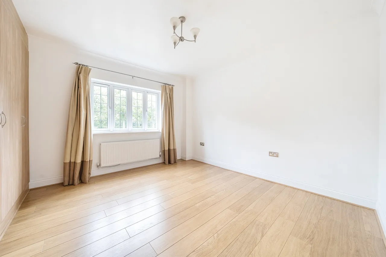 Shoppenhangers Road, Maidenhead, photo 7