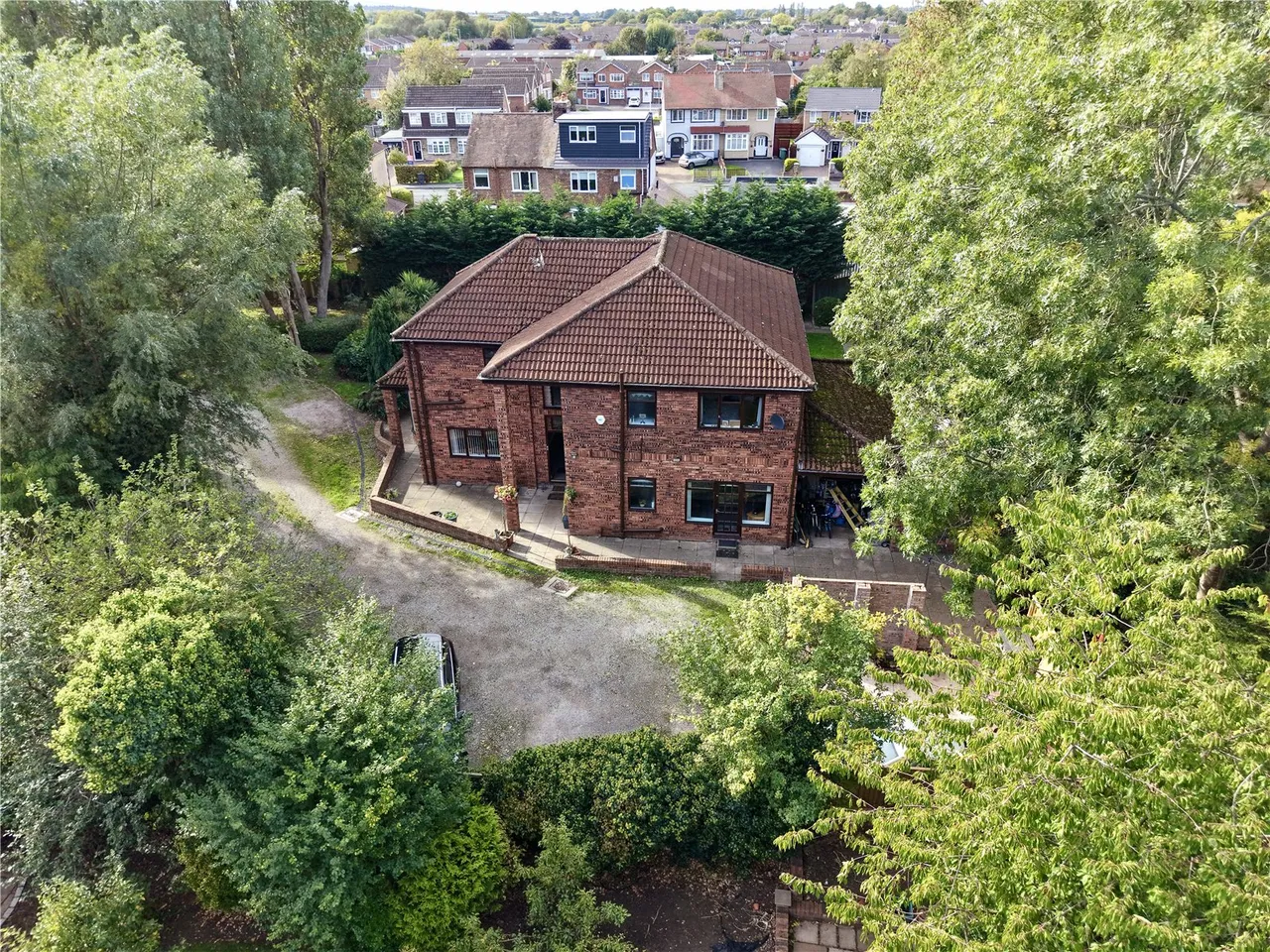 Saughall Massie Road, Upton, CH49, photo 23
