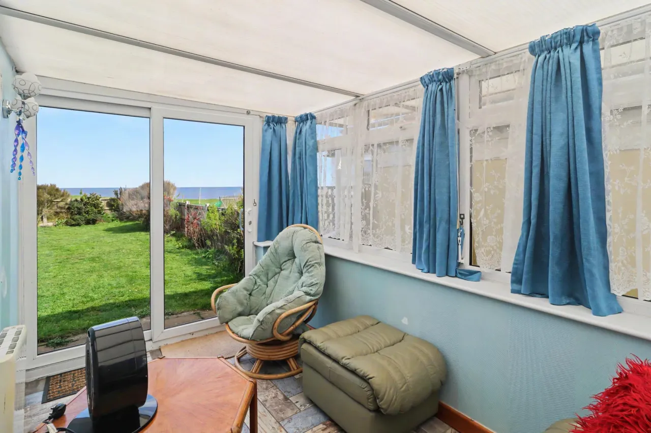 Scratby Crescent, Scratby, photo 12