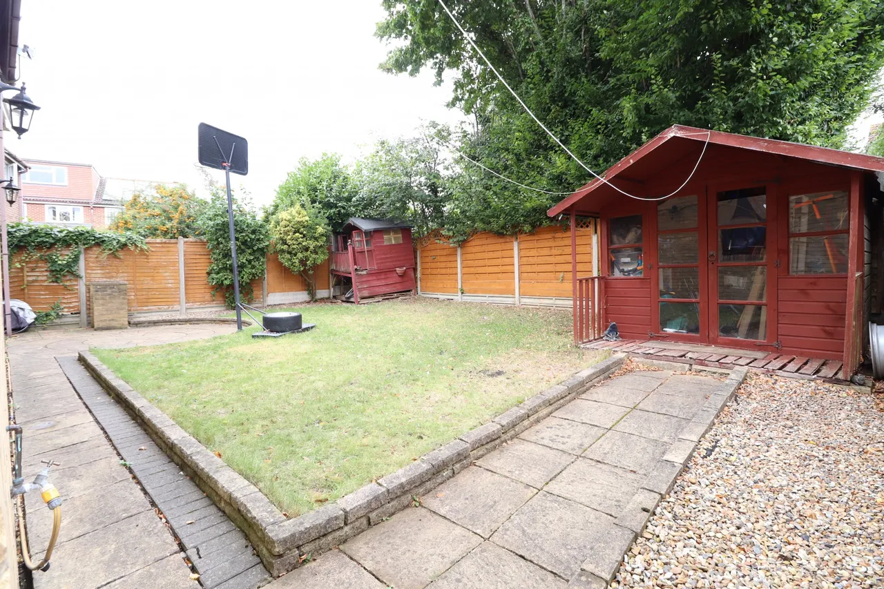 Wheatlands, Chells Manor, SG2, photo 4