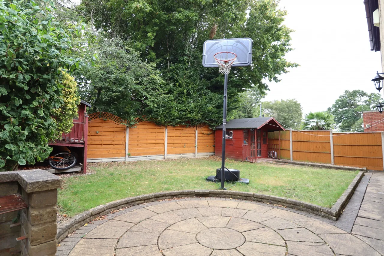 Wheatlands, Chells Manor, SG2, photo 15