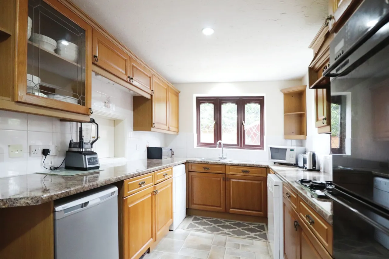 Wheatlands, Chells Manor, SG2, photo 5