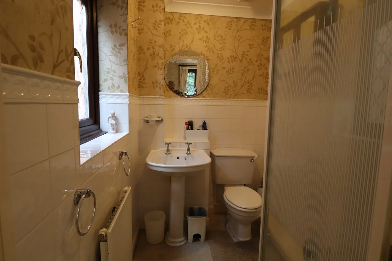 Wheatlands, Chells Manor, SG2, photo 14