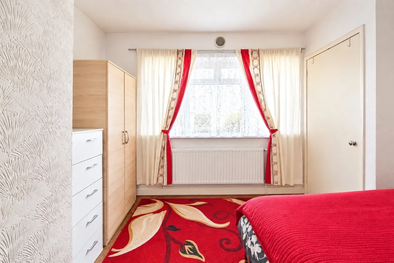 Stamford Road, East Ham, E6, photo 4
