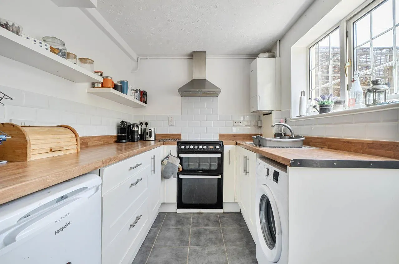 Foundry Road, Malmesbury, SN16, photo 14