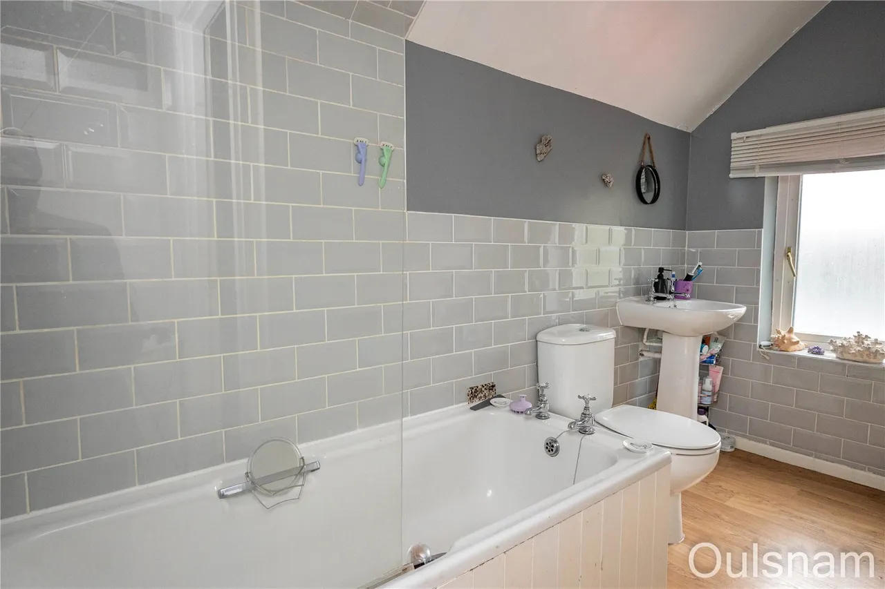 Guild Road, Bromsgrove, Worcestershire, B60 2BY, photo 12