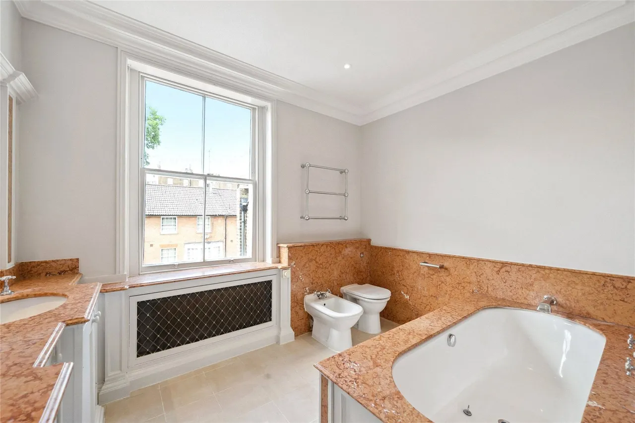 Wilton Street, Belgravia, Westminster, London, SW1X, photo 12