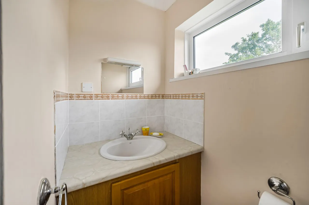 Cowbridge Road, Cardiff, CF5, photo 18