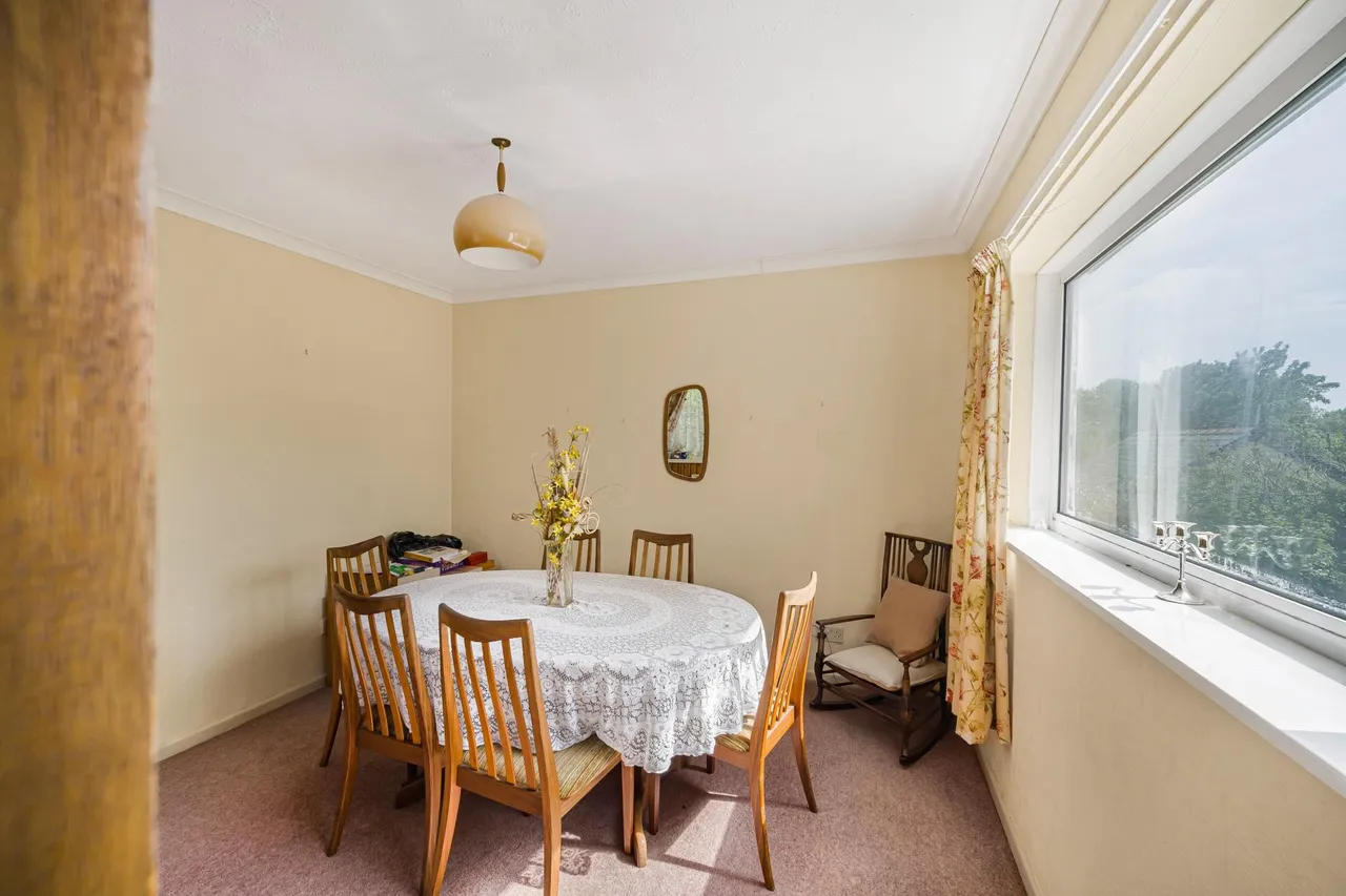 Cowbridge Road, Cardiff, CF5, photo 5