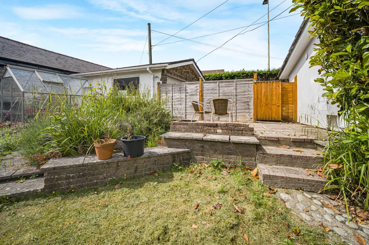 Cowbridge Road, Cardiff, CF5, photo 31