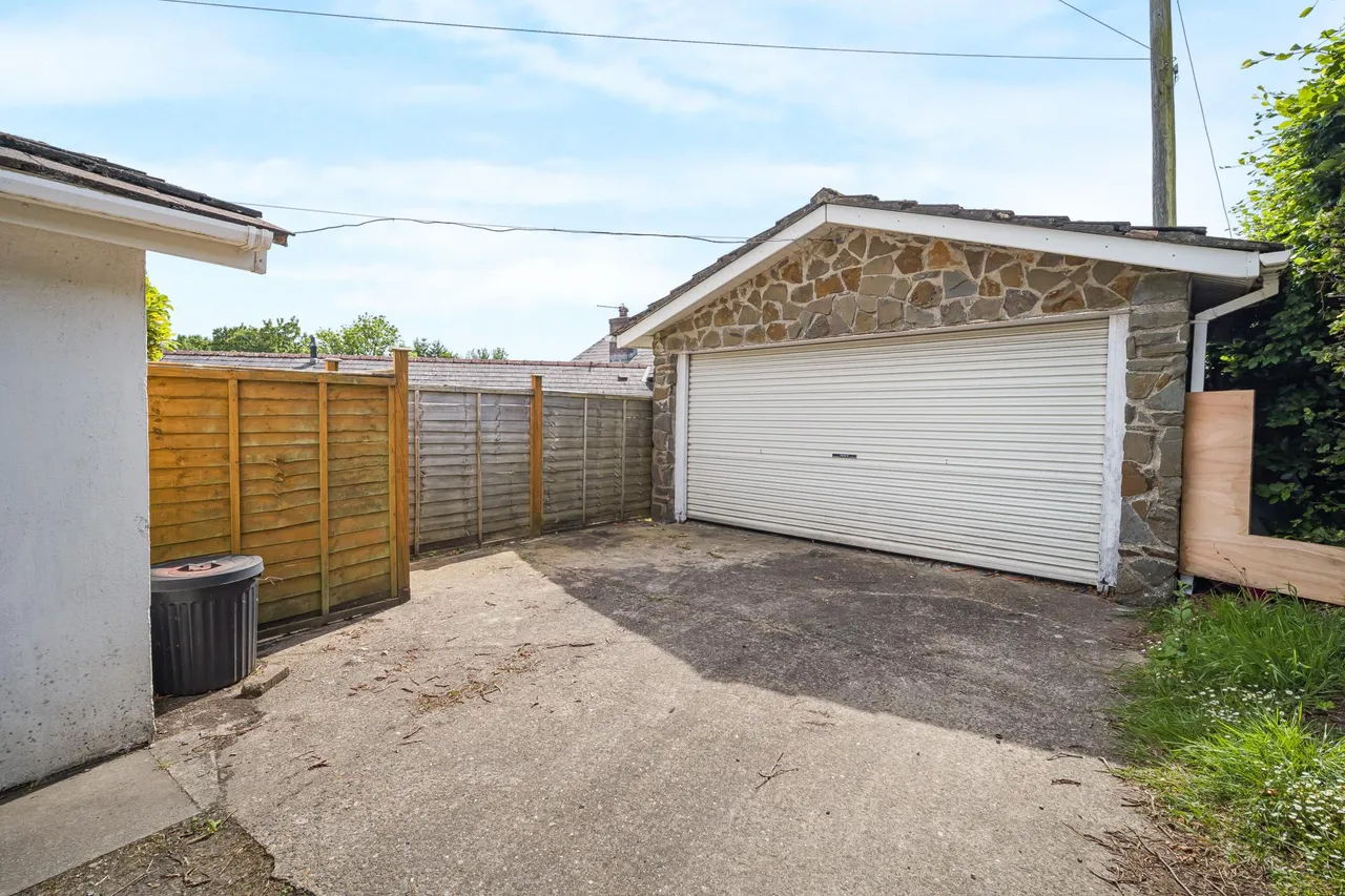 Cowbridge Road, Cardiff, CF5, photo 32
