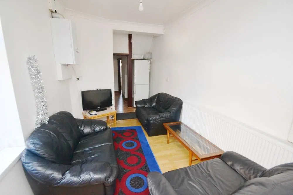 Standish Road, Fallowfield, M14, photo 8