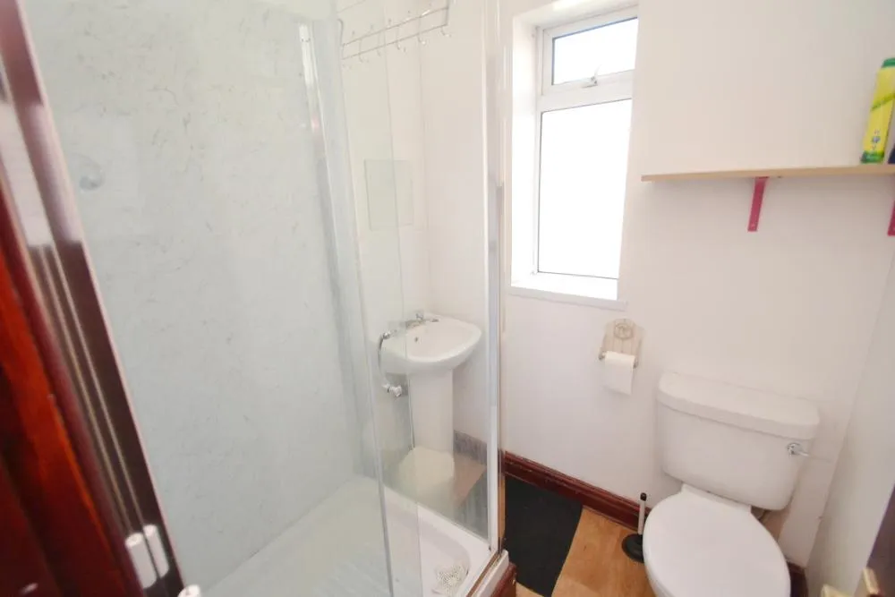 Standish Road, Fallowfield, M14, photo 9