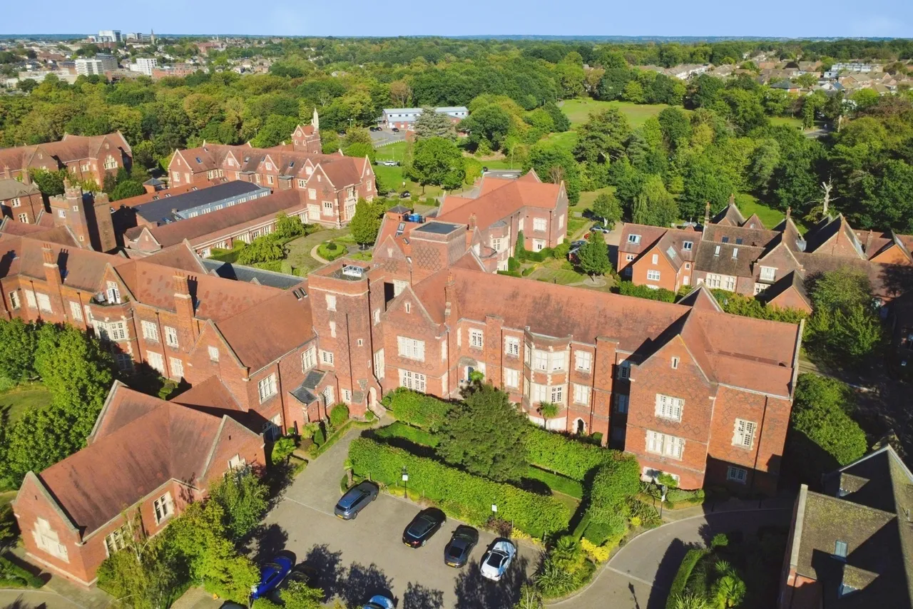 1 bed flat for sale, The Galleries, Brentwood, CM14