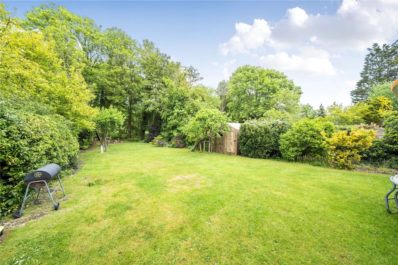 High Street, Brasted, Westerham, Kent, TN16 1JA, photo 16