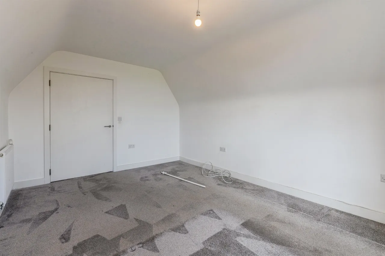 St. Chads Road, Tilbury, RM18, photo 15