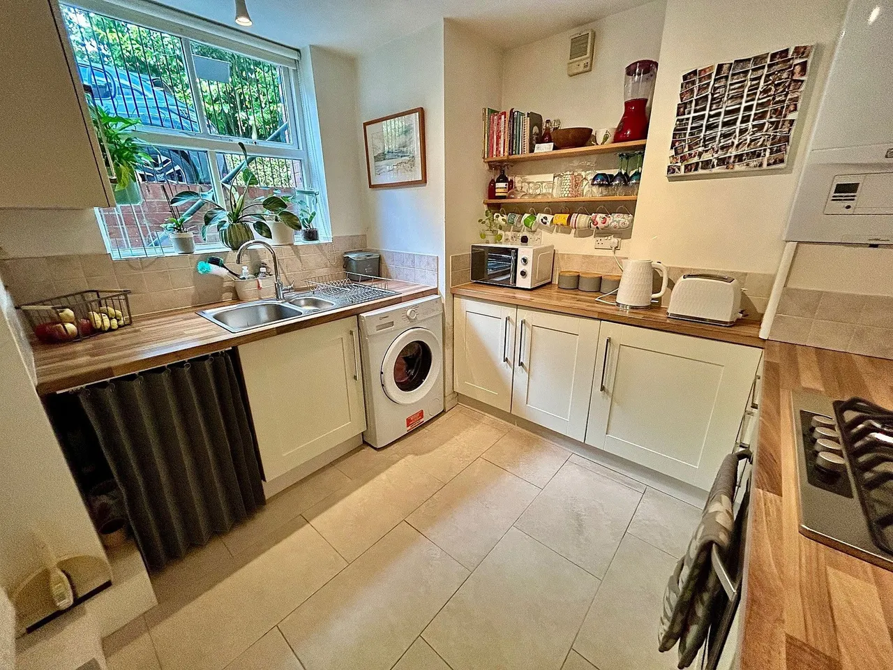 Parkfield Road South, Manchester, photo 2
