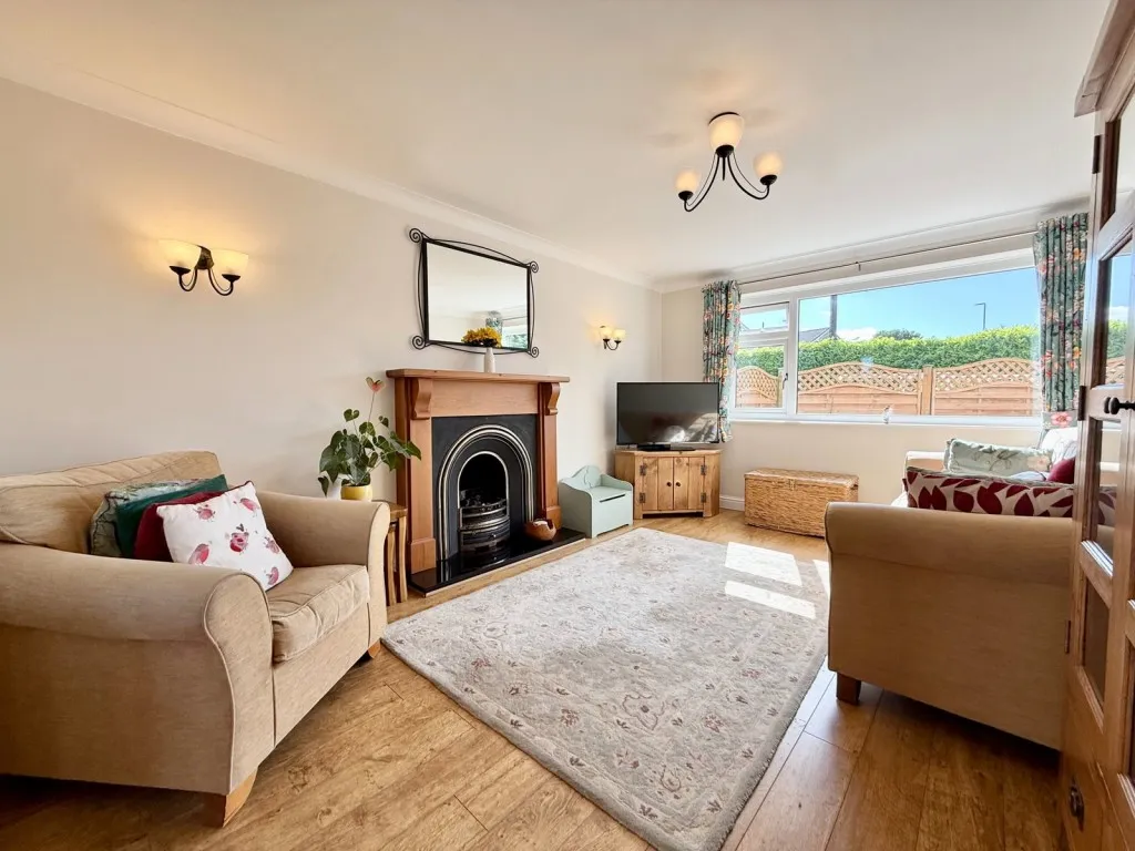 Wetherby ~ Maple Drive, LS22, photo 4