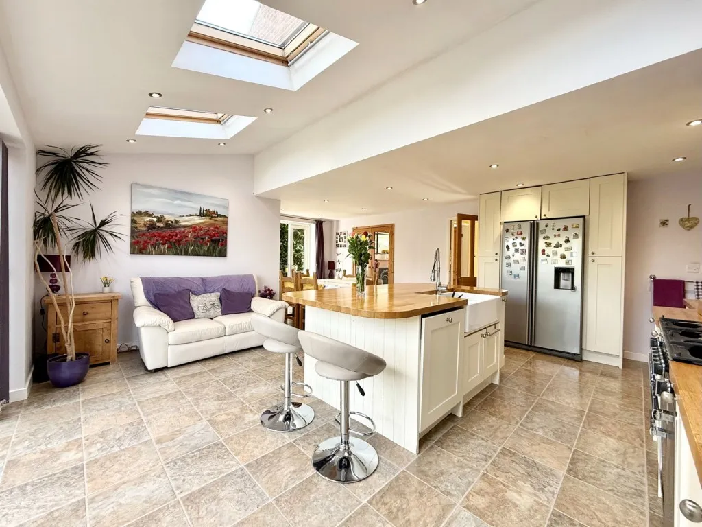 Wetherby ~ Maple Drive, LS22, photo 9