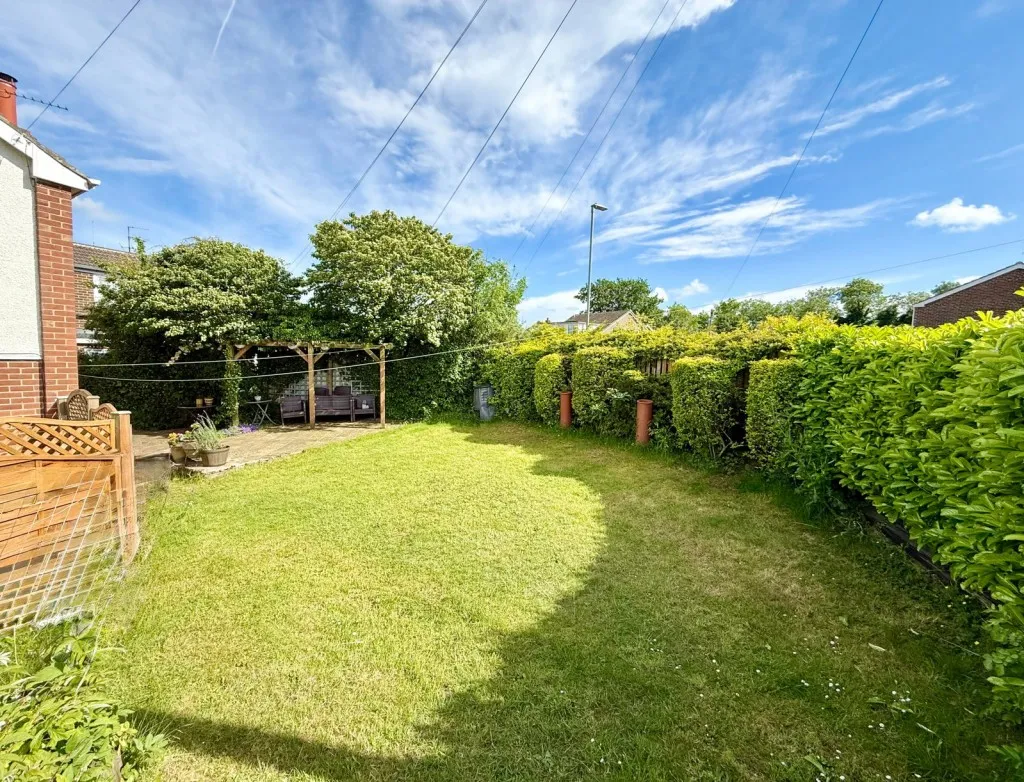 Wetherby ~ Maple Drive, LS22, photo 3