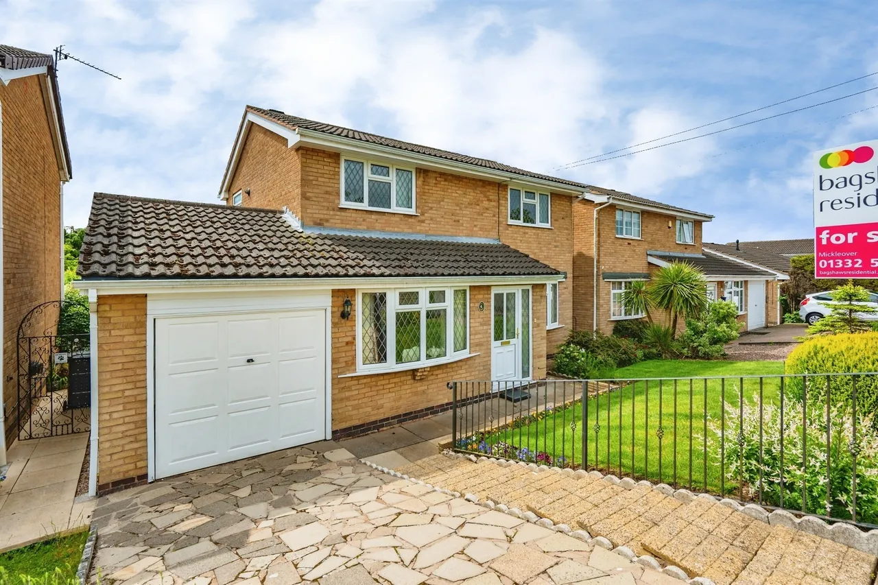 4 bed house for sale — The Hayes, Findern, Derby