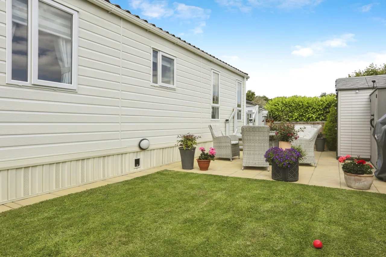 Abbey Lane, Theberton, Leiston, Suffolk, IP16, photo 9