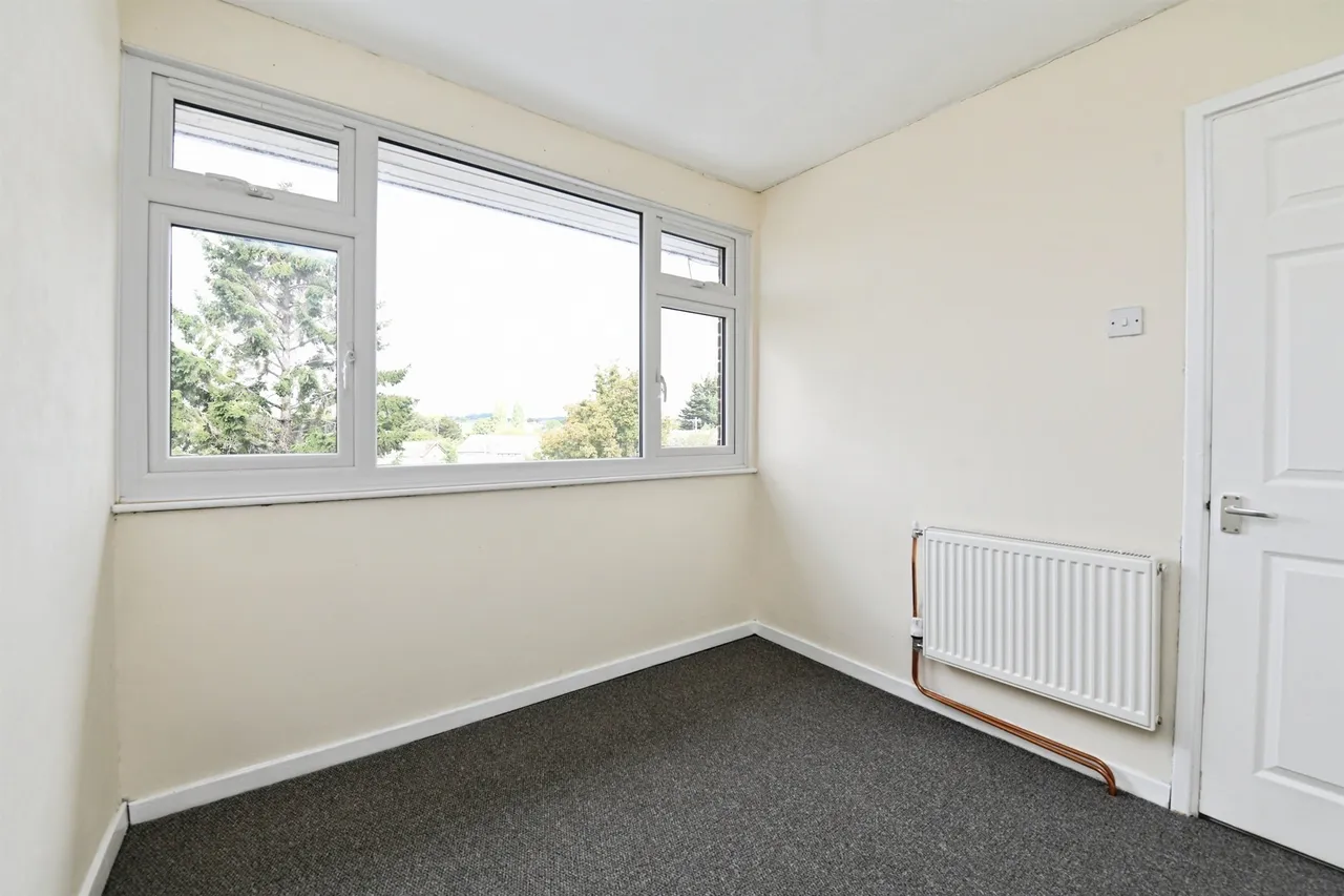 Long Meadow Drive, Wickford, SS11, photo 11