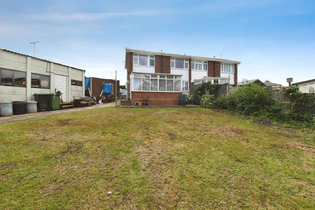 Long Meadow Drive, Wickford, SS11, photo 16