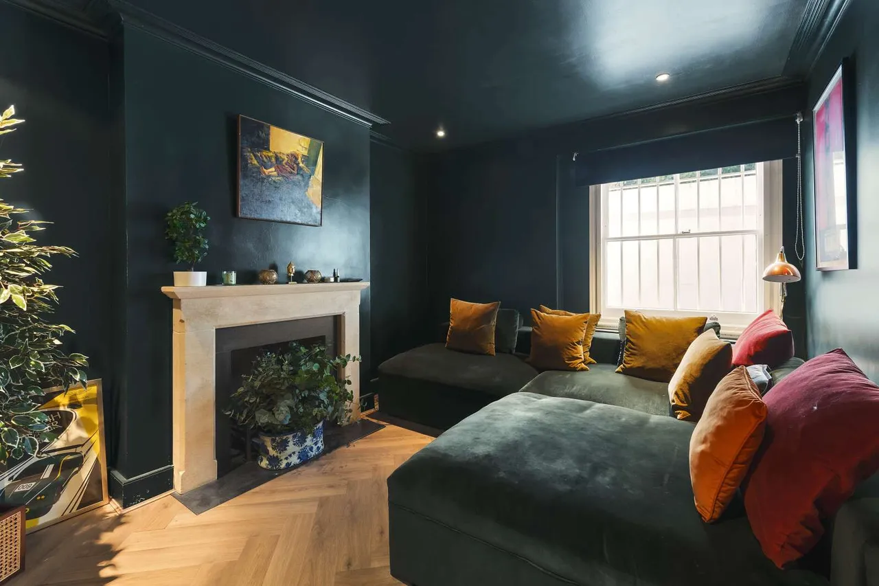 Lamont Road, London, SW10 0JA, photo 10