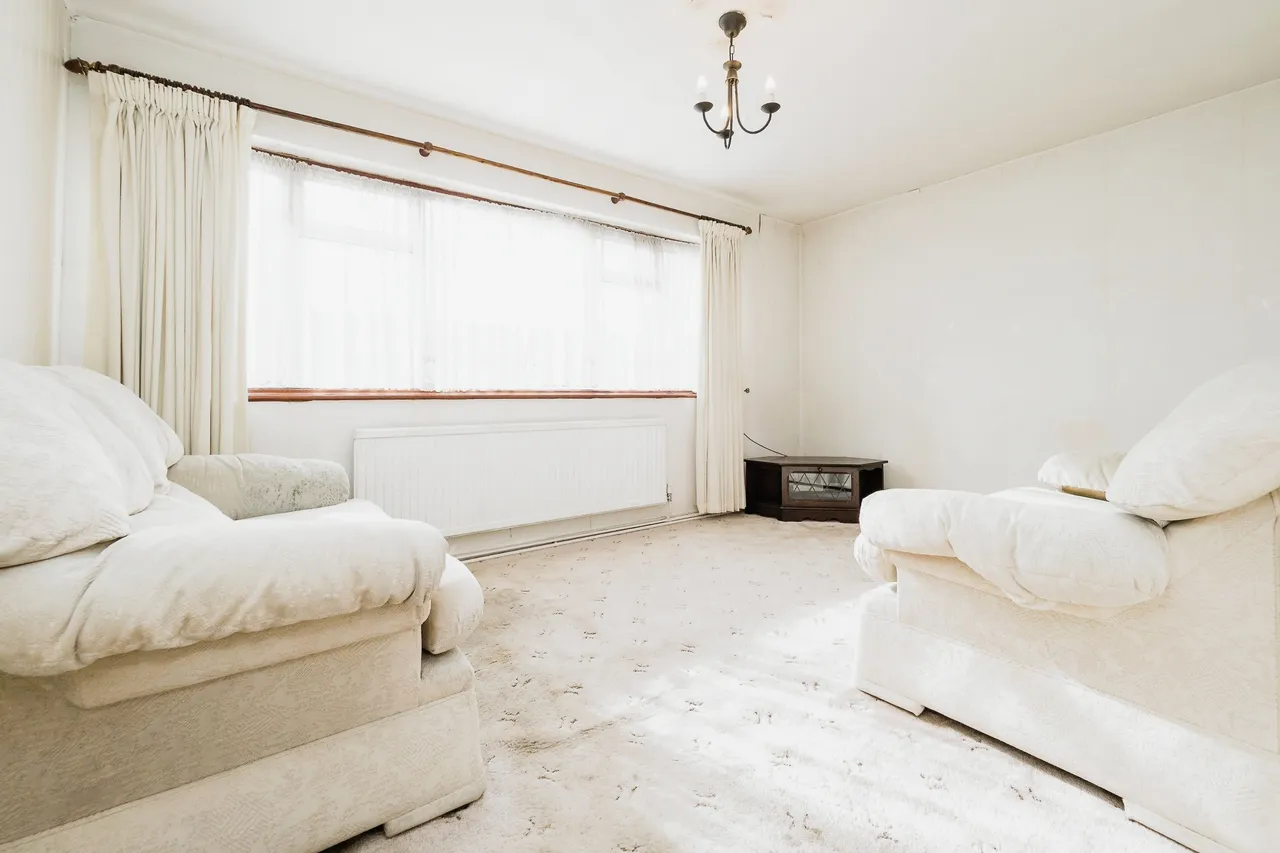 Rainham Road South, Dagenham, RM10, photo 8