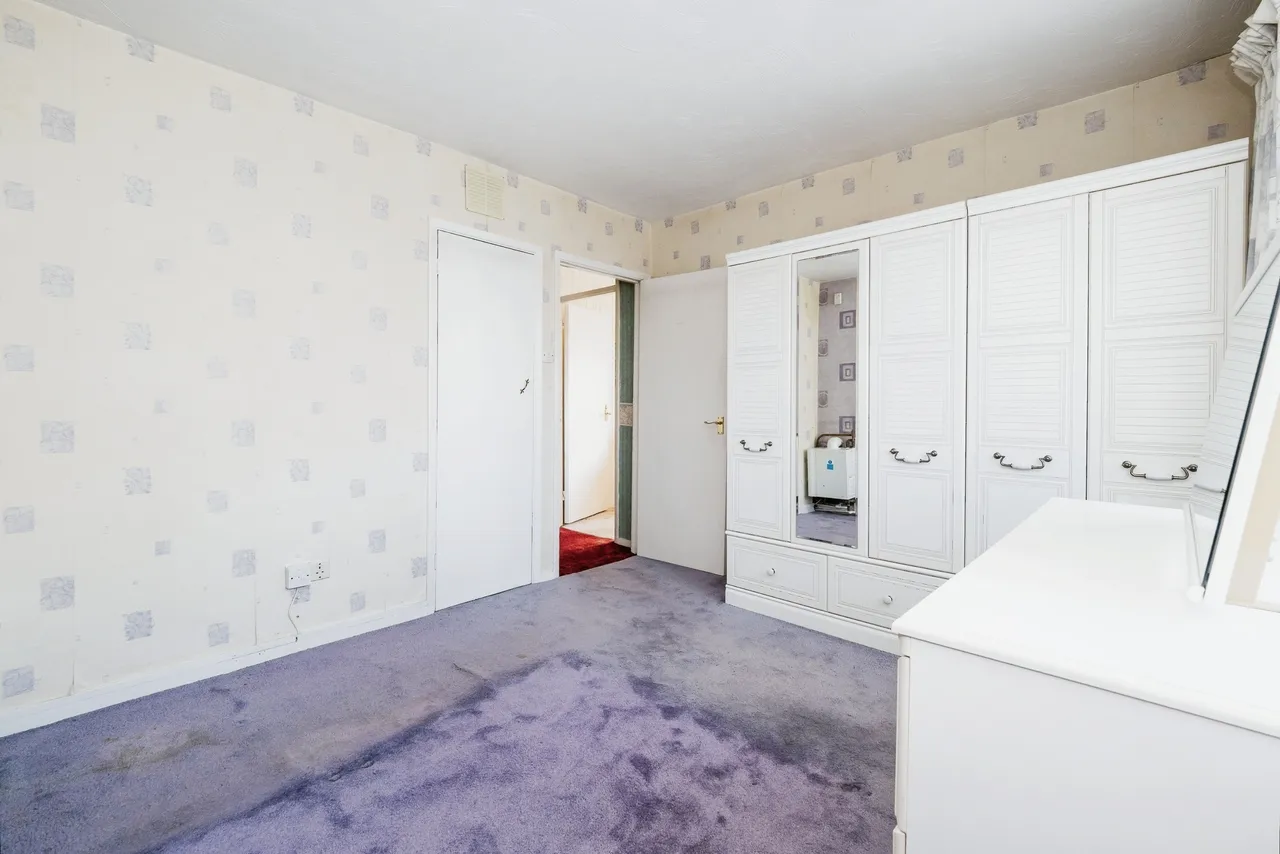 Rainham Road South, Dagenham, RM10, photo 11