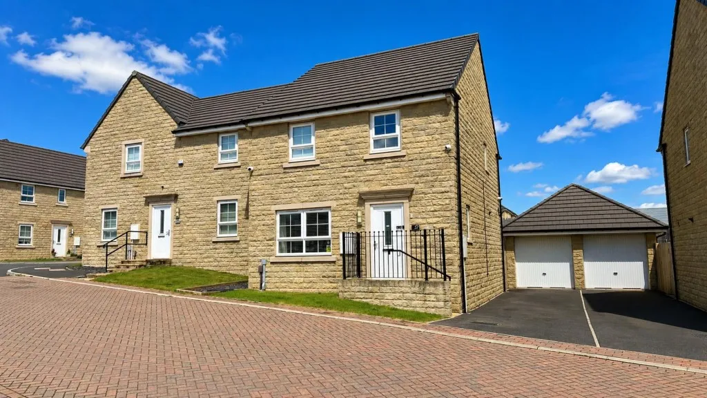 4 bed house for sale, Fetlock Drive, Eccleshill