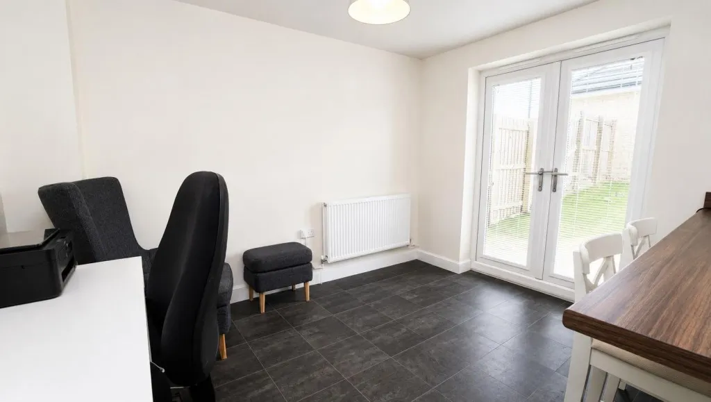Fetlock Drive, Eccleshill, photo 6