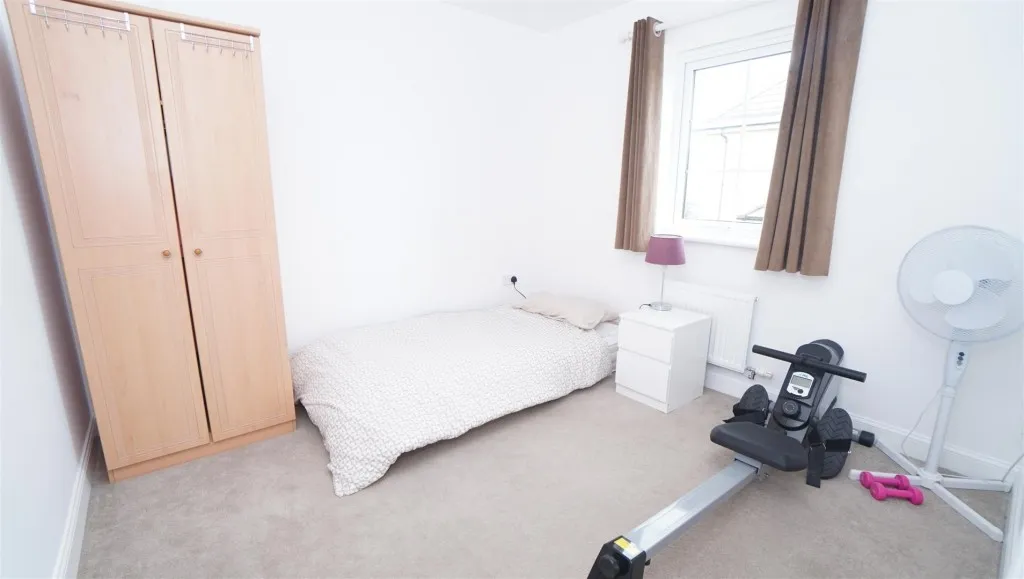 Fetlock Drive, Eccleshill, photo 13