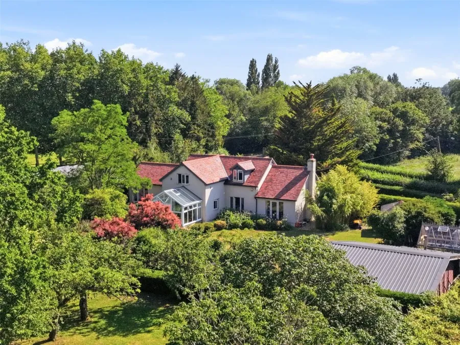 with 4 bedrooms in Much Hadham, SG10, photo 21