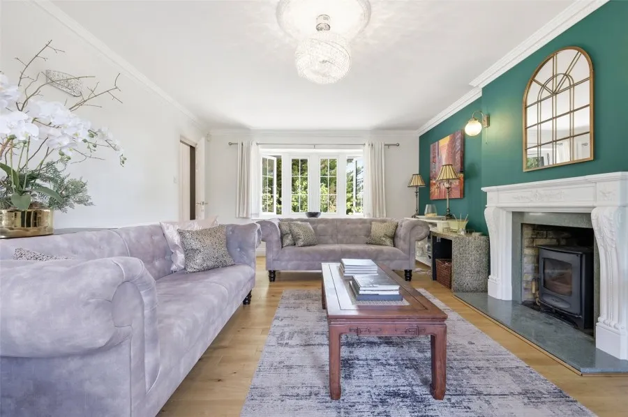 with 4 bedrooms in Much Hadham, SG10, photo 10