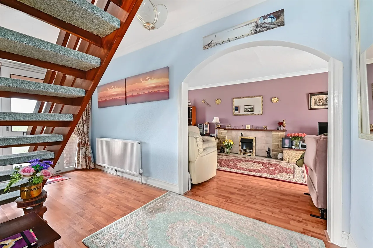 Poyle Road, Tongham, Farnham, Surrey, GU10 1DX, photo 13