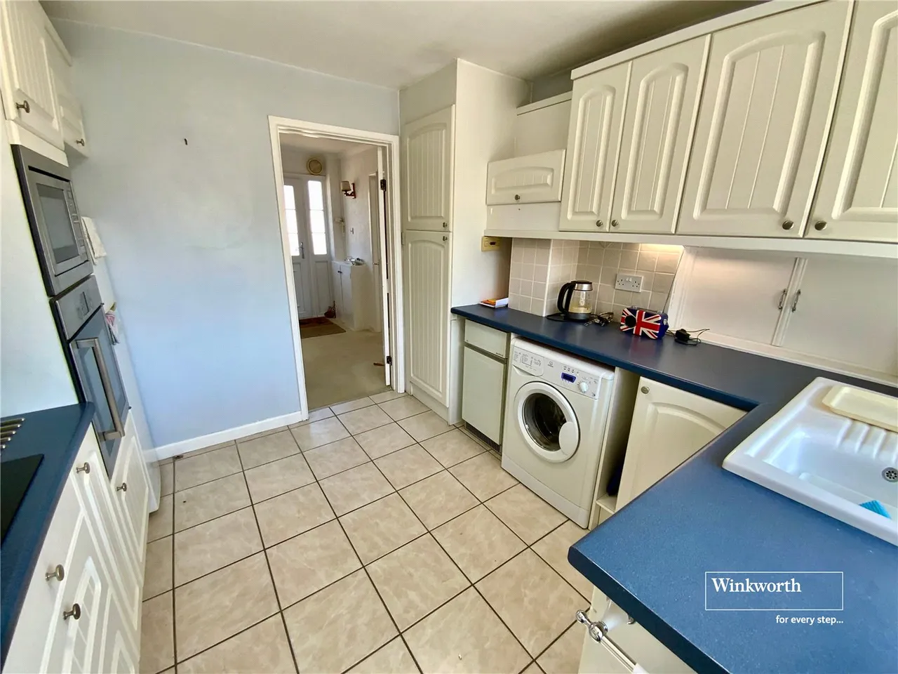 Ricardo Crescent, Christchurch, Dorset, BH23, photo 5