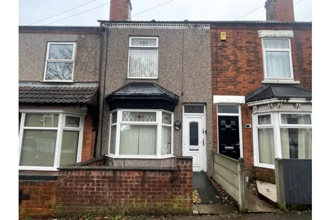 2 bed house for sale — Montague Street, Mansfield
