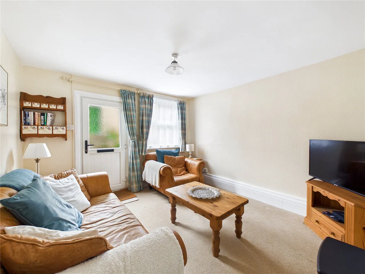 High Street, Wickham Market, IP13, photo 3