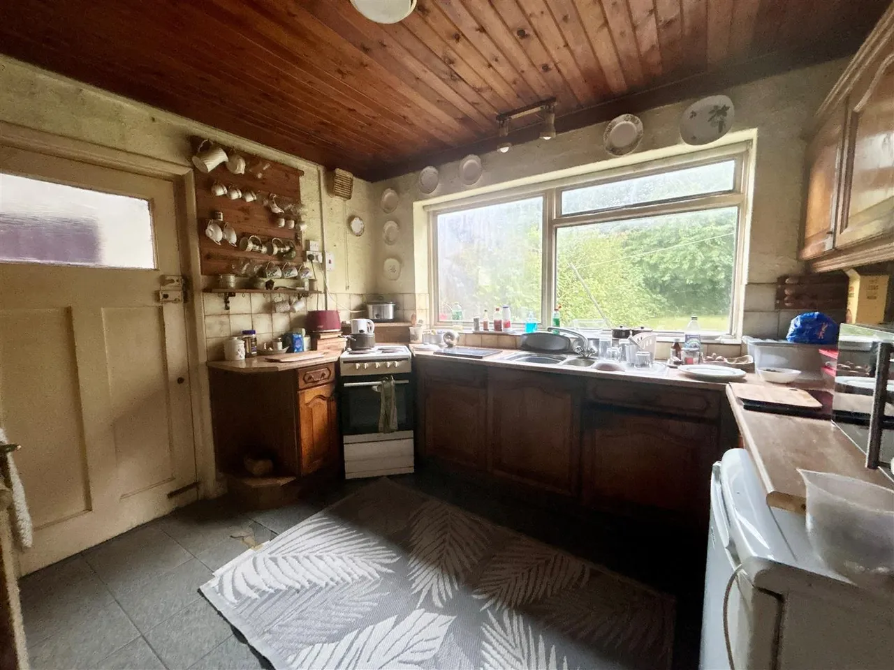 Leigh Road, Worsley, photo 18