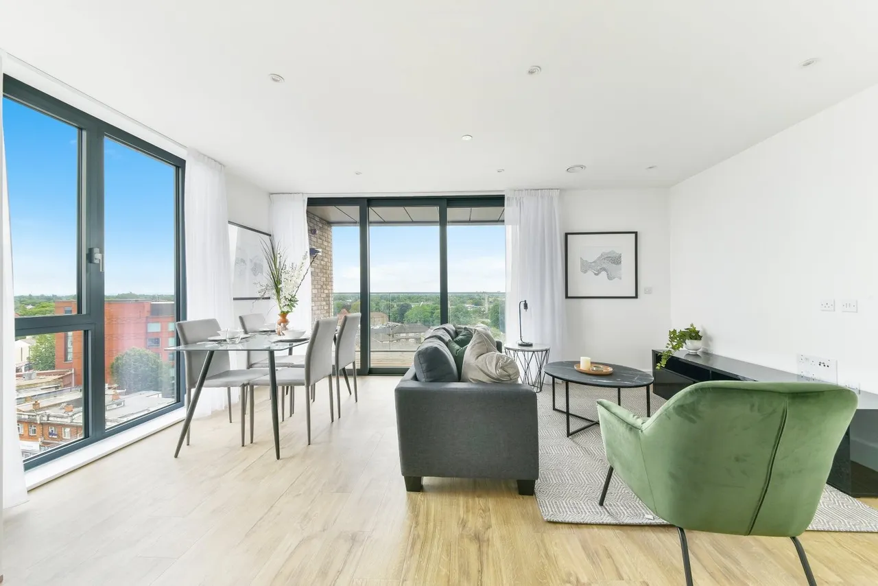 Epsom House, 2 Fairfield Avenue, Staines Upon Thames, Greater London, TW18, photo 2