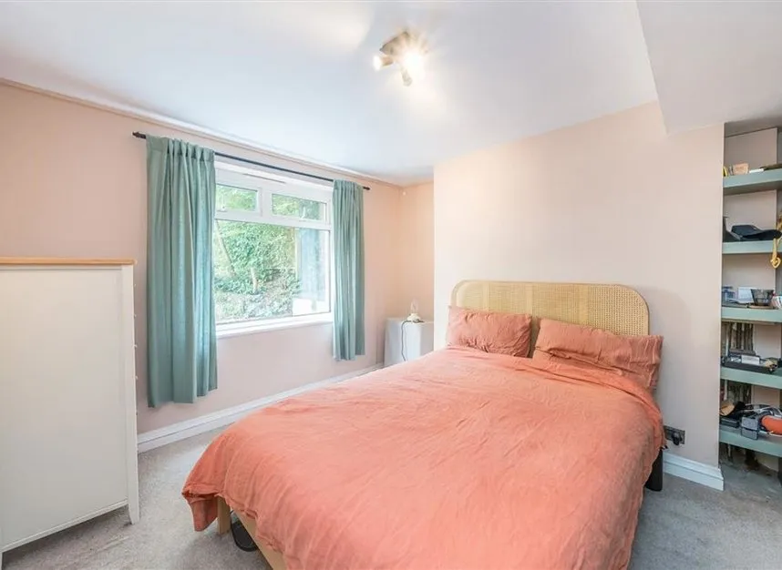 Hampton Road, Teddington, TW11, photo 5