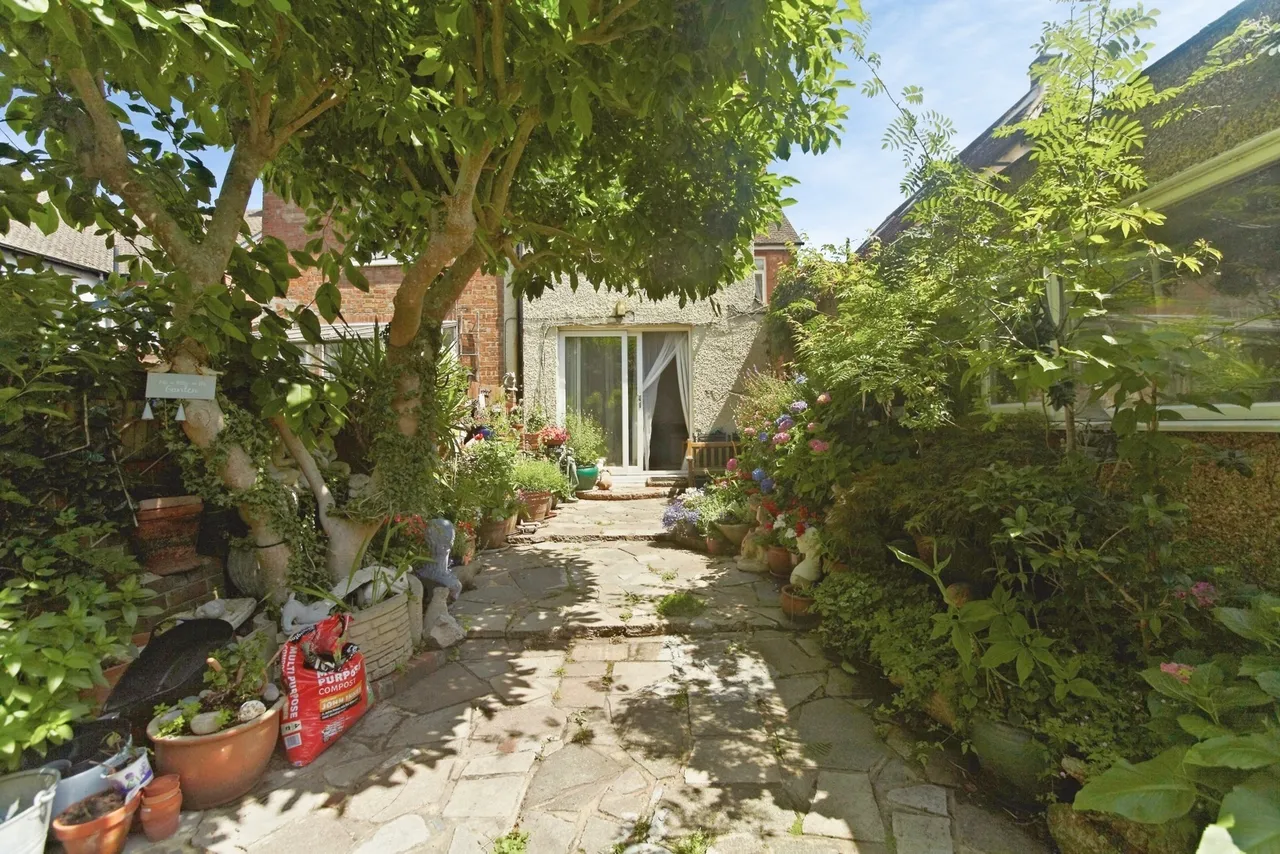 Bisenden Road, Croydon, CR0, photo 17