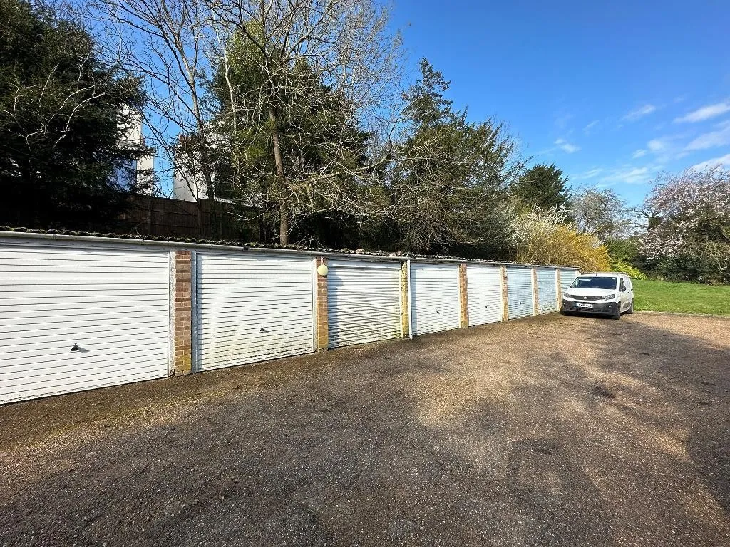 Old Lodge Lane, Purley, photo 19