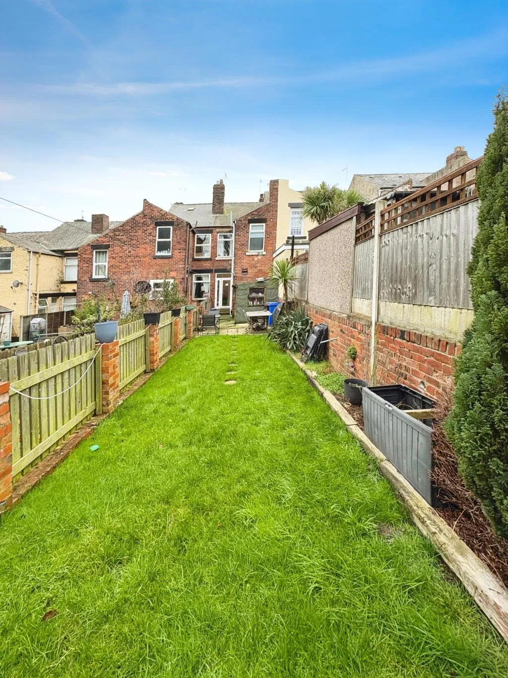 Limpsfield Road, Sheffield, S9, photo 13