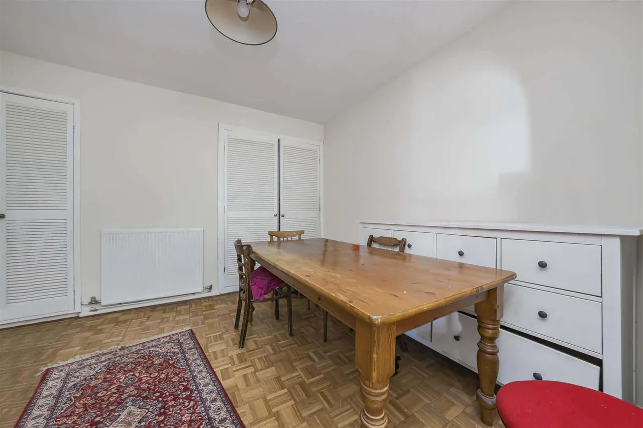 Redford Road, Windsor, SL4 5SS, photo 4