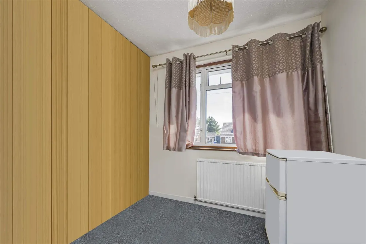 Redford Road, Windsor, SL4 5SS, photo 7