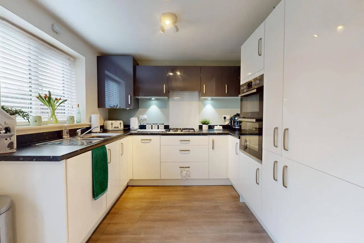 Florence Close, Wellington, Telford TF1 2FN, photo 2