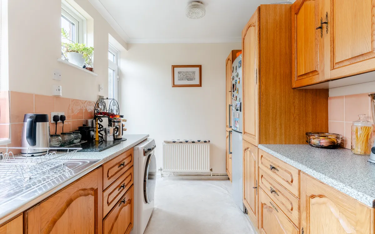 Long Road, Mangotsfield, BS16, photo 11